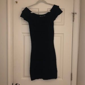 GUESS Black off the shoulder formal dress